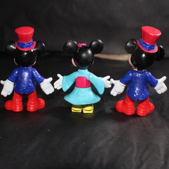 Vintage Disney EPCOT Center Mickey & Minnie PVC Figures Lot 1980s Park Souvenir - Picture 6 of 16
